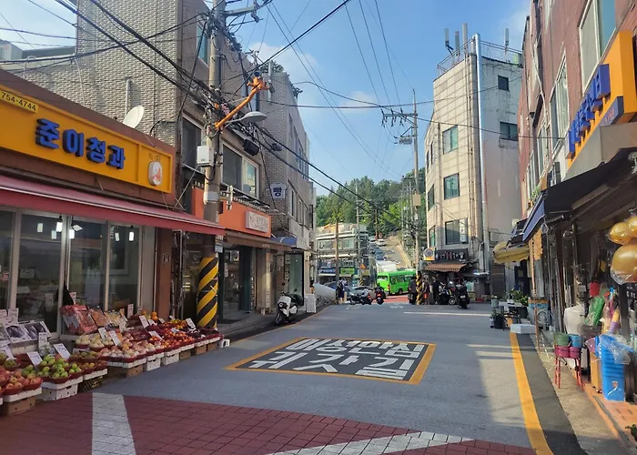 Newly Renovated Modern #11 빌라 *